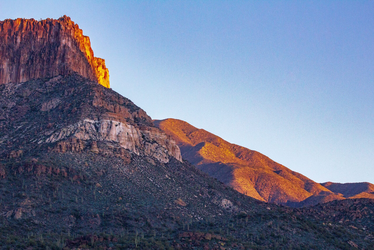 The Best Hiking Trails in Mesa for a Healthy Spine